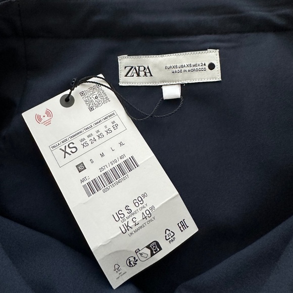 NWT Zara Mini Balloon Skirt, Navy Blue, XS - Picture 4 of 5